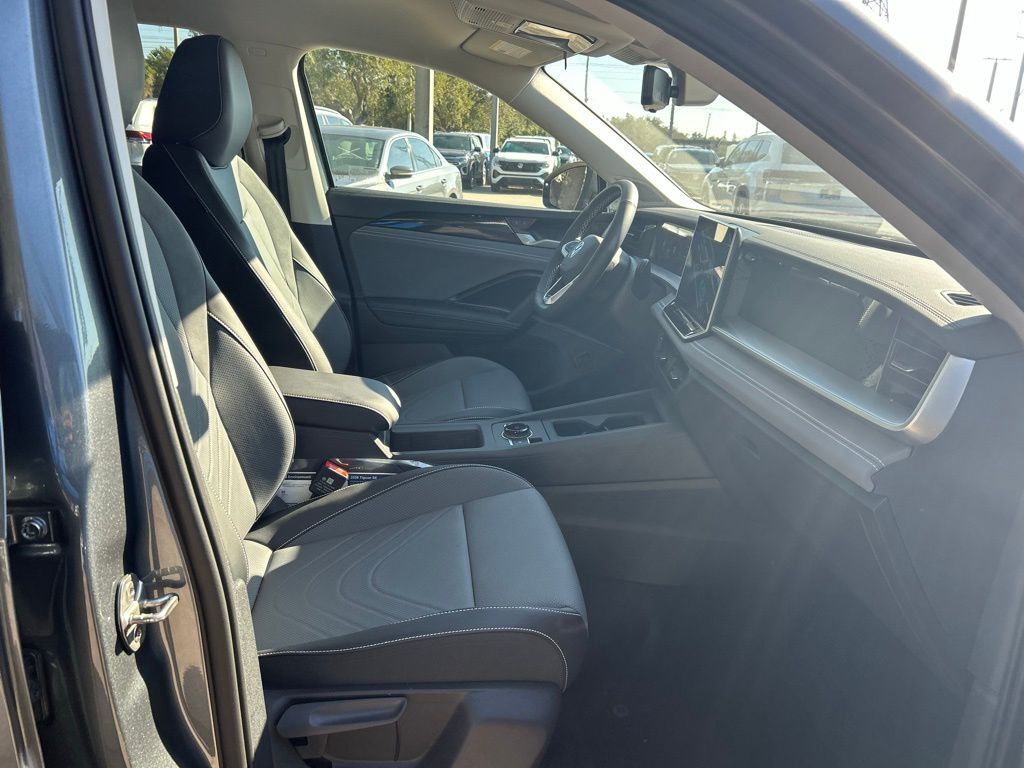 2026 Volkswagen Tiguan 2.0T SE Tampa FL