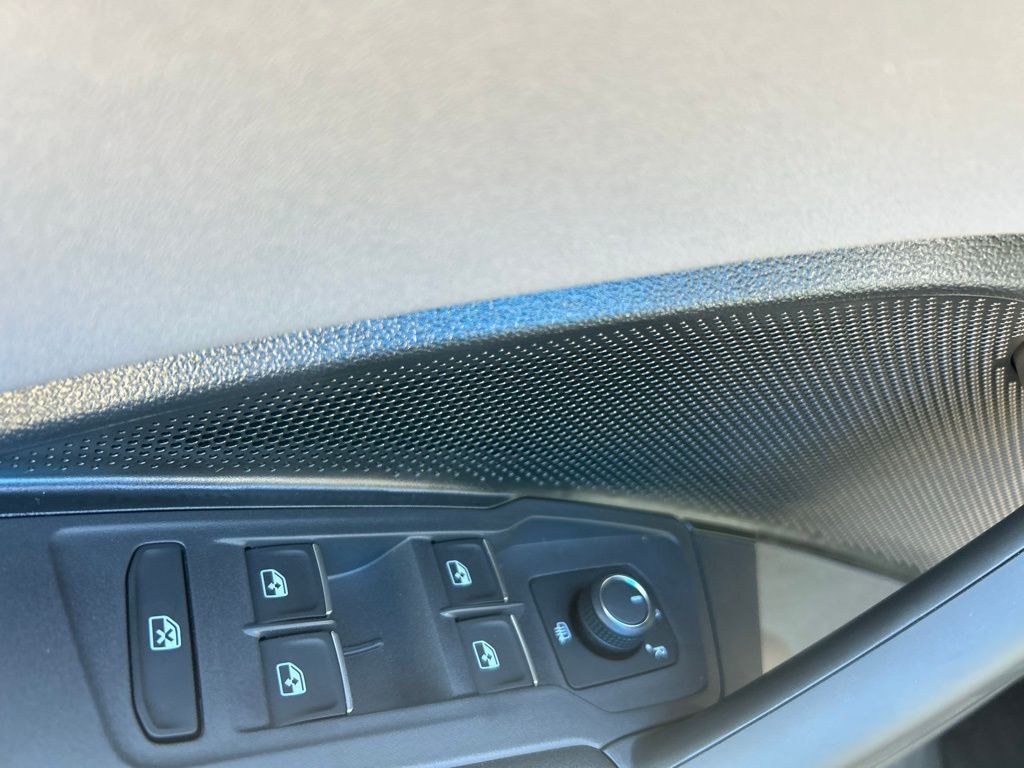 2026 Volkswagen Tiguan 2.0T SE Tampa FL