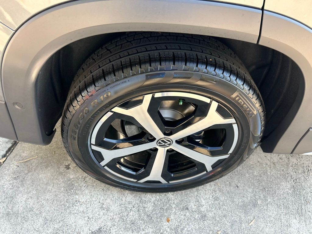 2026 Volkswagen Tiguan 2.0T SE Tampa FL