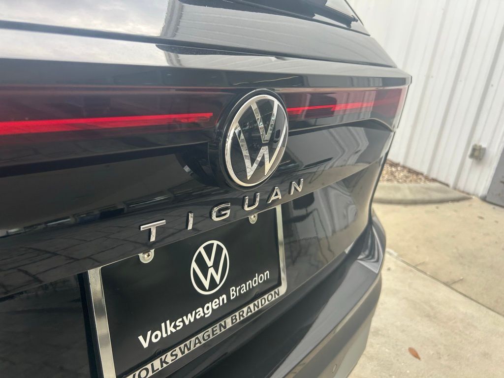 2026 Volkswagen Tiguan 2.0T SE Tampa FL