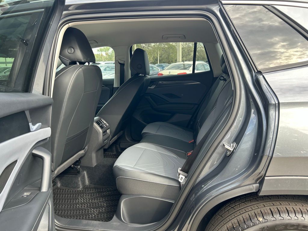 2026 Volkswagen Tiguan 2.0T SE Tampa FL