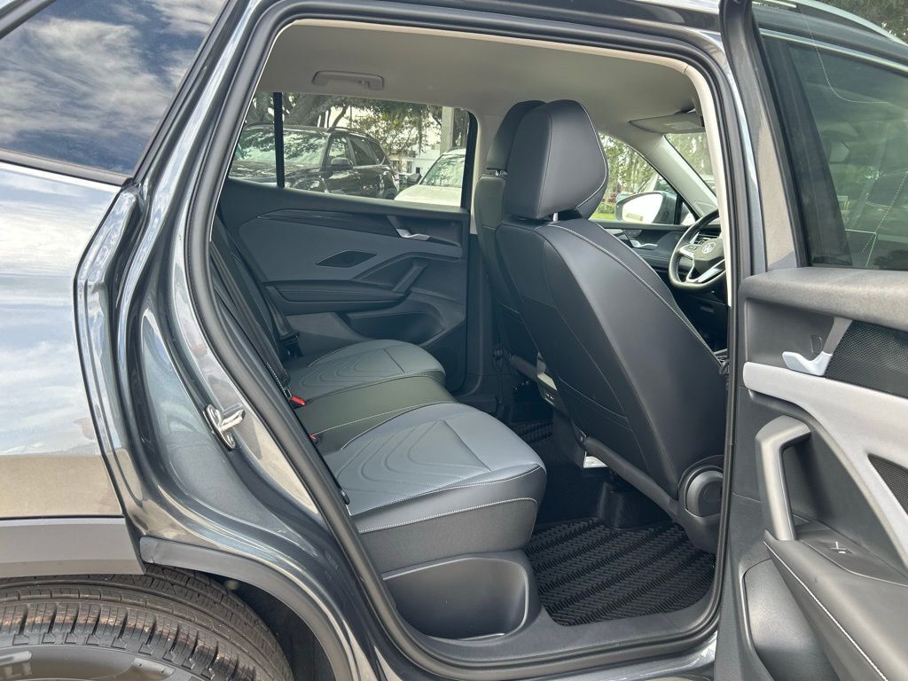 2026 Volkswagen Tiguan 2.0T SE Tampa FL