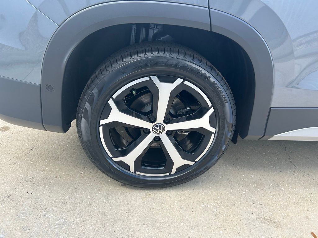 2026 Volkswagen Tiguan 2.0T SE Tampa FL