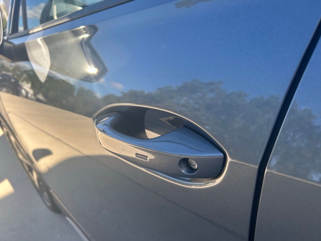 2026 Volkswagen Tiguan 2.0T SE Tampa FL