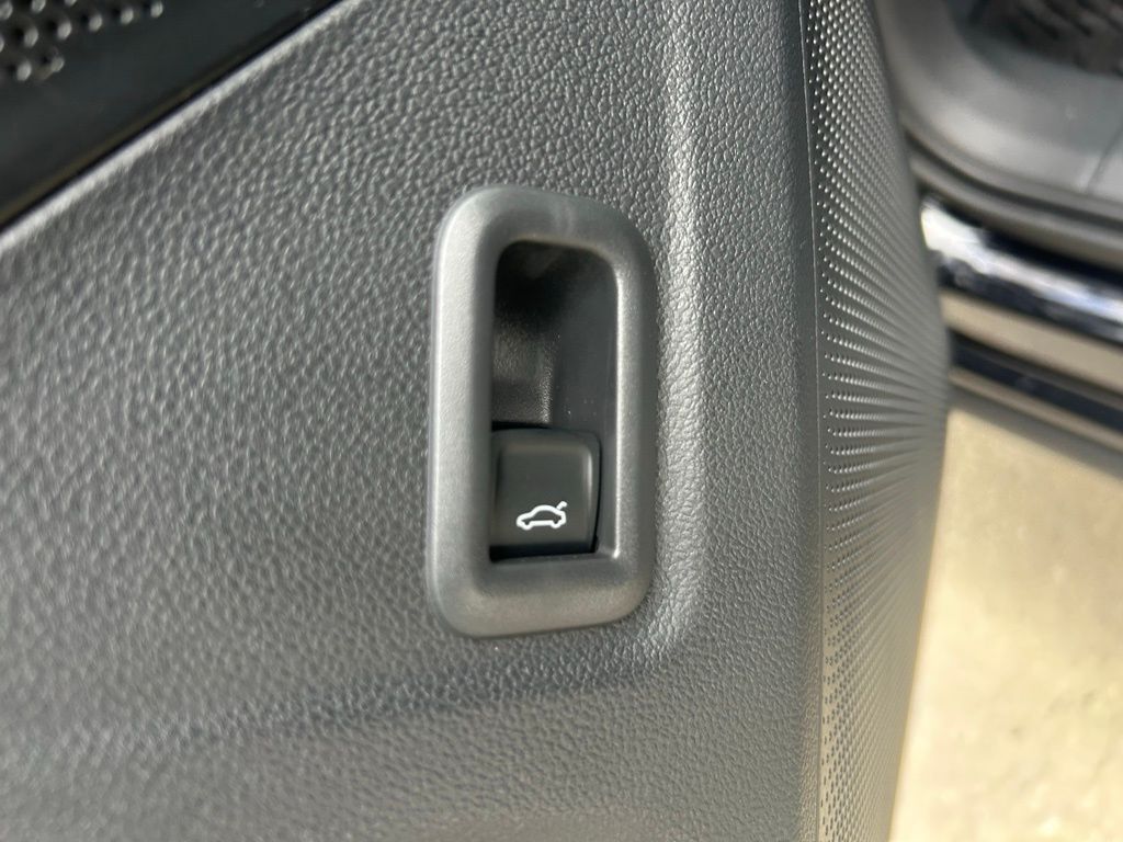 2026 Volkswagen Tiguan 2.0T SE Tampa FL