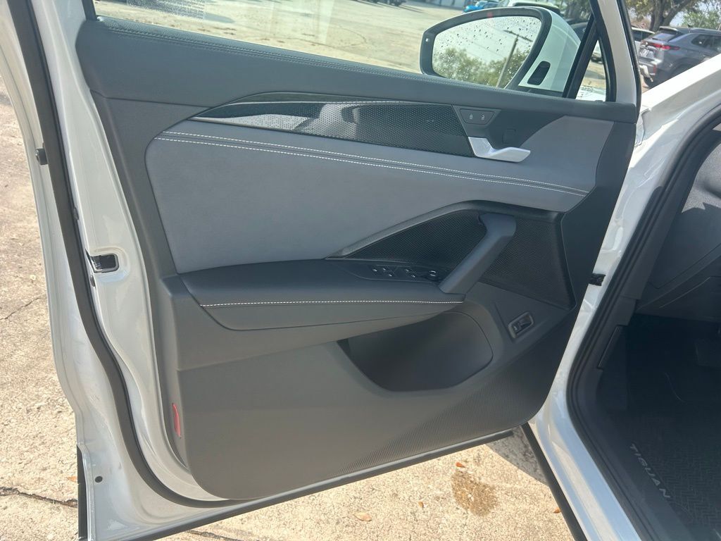 2026 Volkswagen Tiguan 2.0T SE Tampa FL