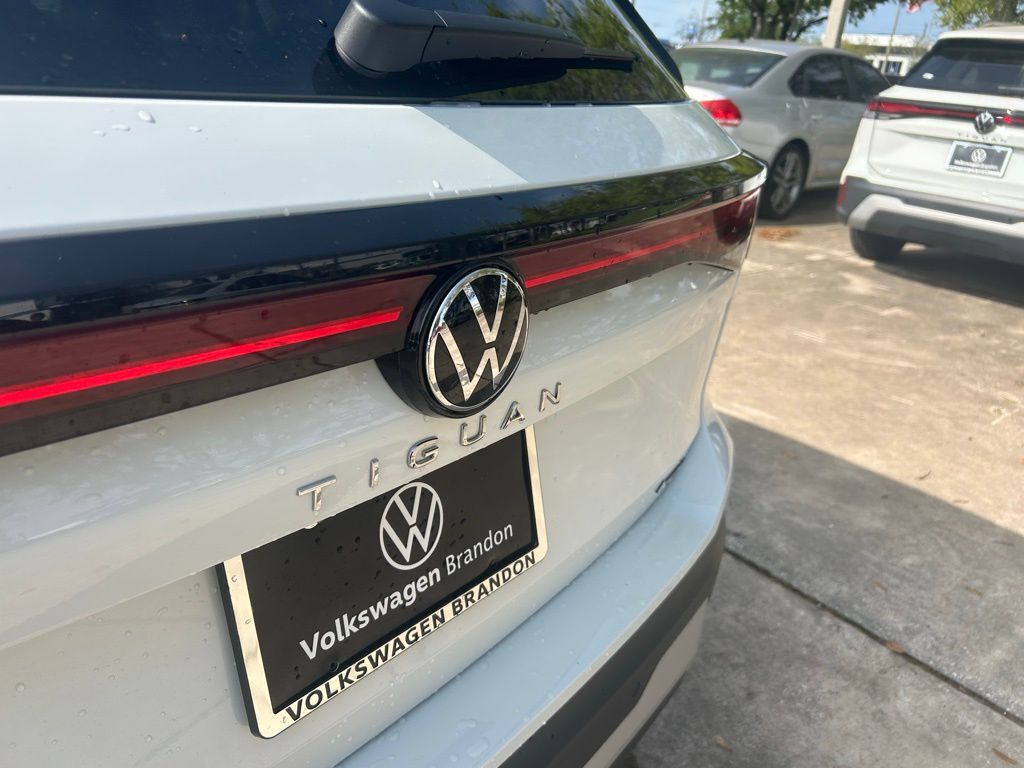 2026 Volkswagen Tiguan 2.0T SE Tampa FL