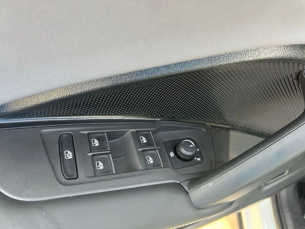 2026 Volkswagen Tiguan 2.0T SE Tampa FL