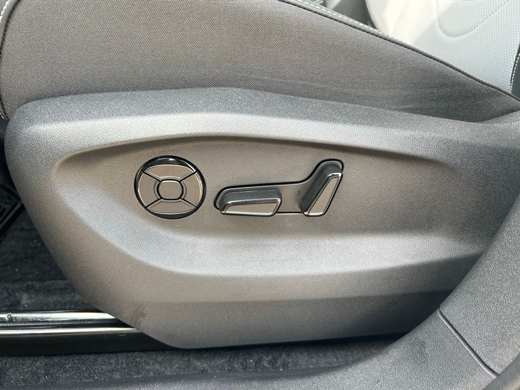 2026 Volkswagen Tiguan 2.0T SE Tampa FL