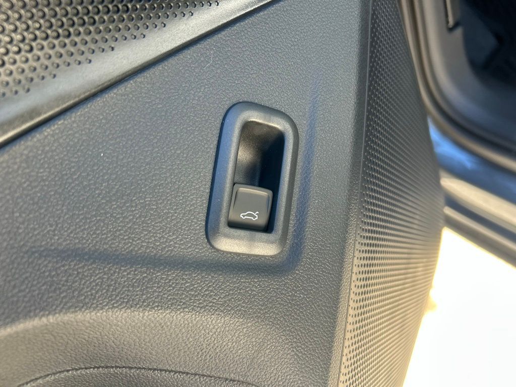 2026 Volkswagen Tiguan 2.0T SE Tampa FL