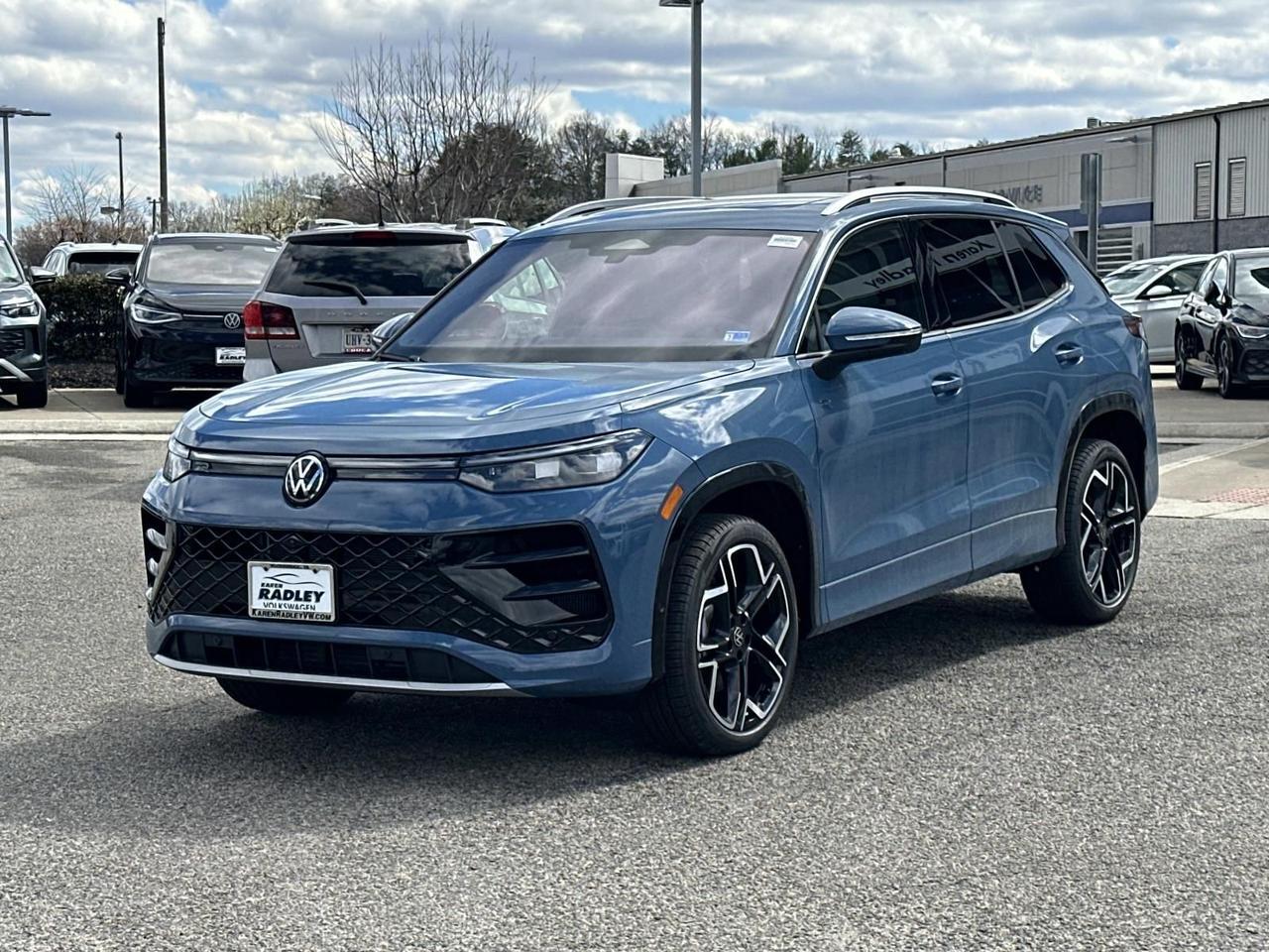 2026 Volkswagen Tiguan 2.0T SEL R-Line Turbo Woodbridge VA