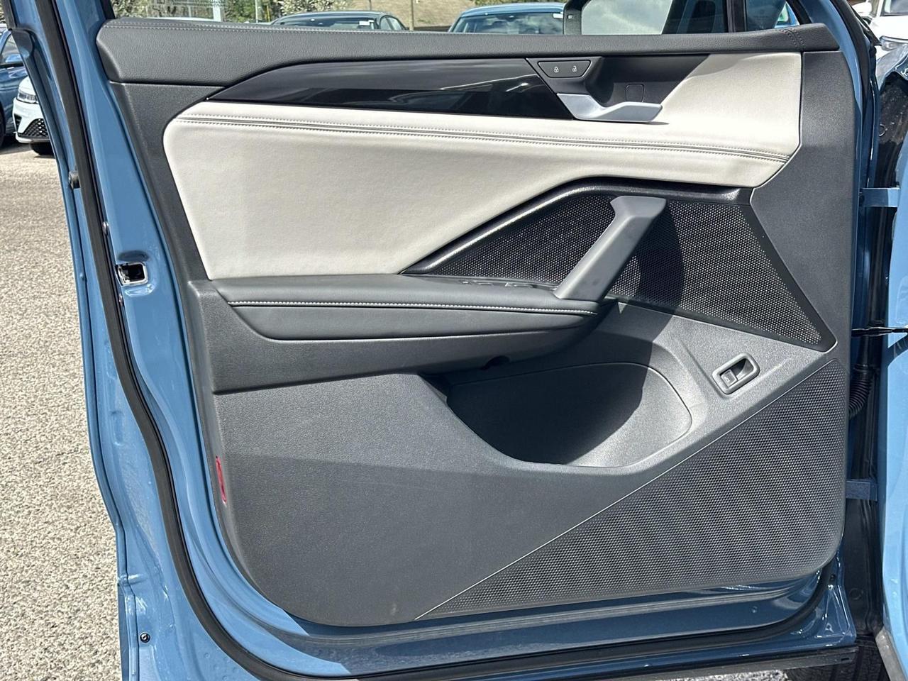 2026 Volkswagen Tiguan 2.0T SEL R-Line Turbo Woodbridge VA