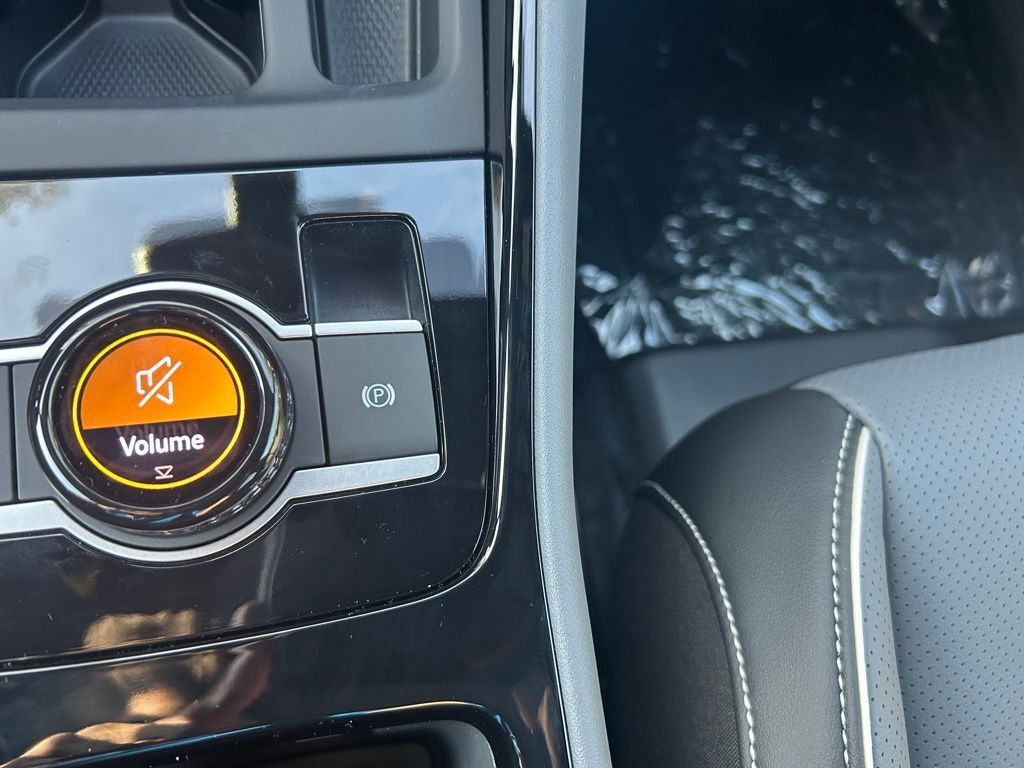 2026 Volkswagen Tiguan 2.0T SEL R-Line Turbo Tampa FL