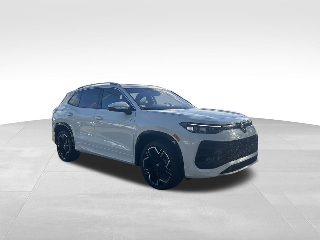 2026 Volkswagen Tiguan 2.0T SEL R-Line Turbo Tampa FL