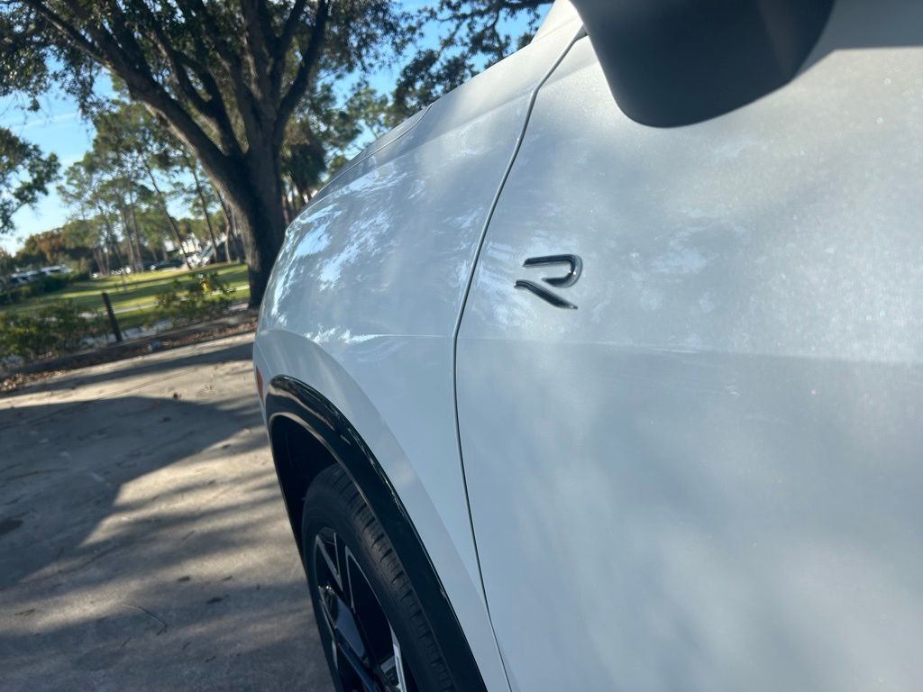 2026 Volkswagen Tiguan 2.0T SEL R-Line Turbo Tampa FL