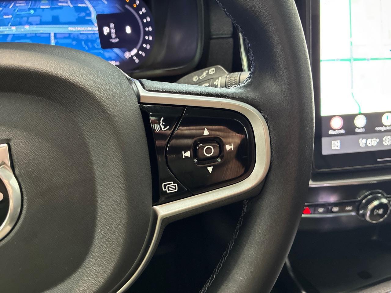 2026 Volvo XC90 Plus, h/k Sound Houston TX 2026 Volvo XC90 Plus, h/k Sound Houston TX