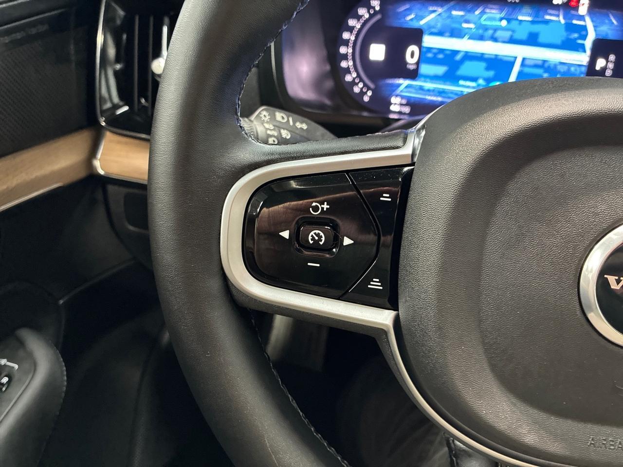 2026 Volvo XC90 Plus, h/k Sound Houston TX 2026 Volvo XC90 Plus, h/k Sound Houston TX