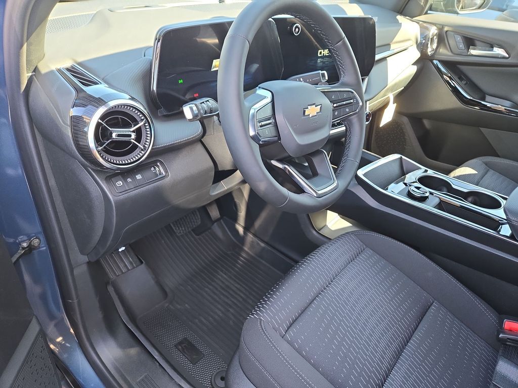 2027 Chevrolet Equinox LT 2027 Chevrolet Equinox LT