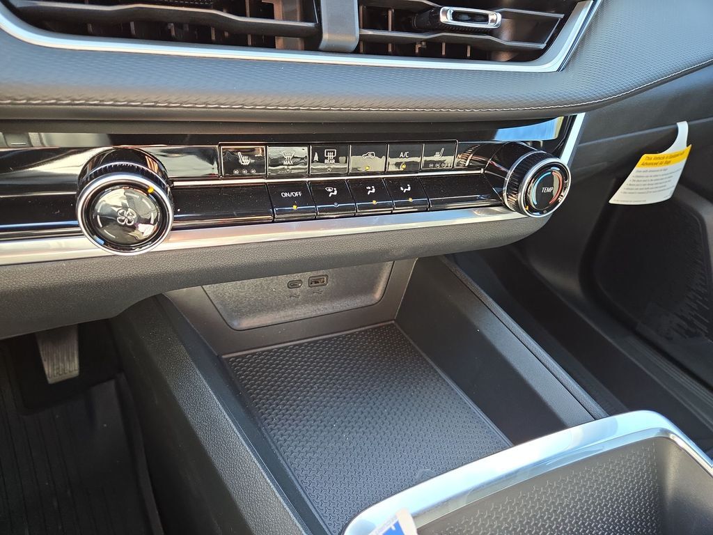 2027 Chevrolet Equinox LT 2027 Chevrolet Equinox LT