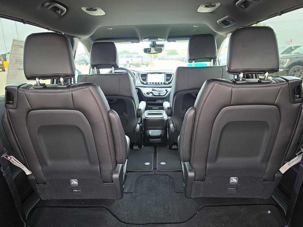 2027 Chrysler Pacifica Select Watertown SD 2027 Chrysler Pacifica Select Watertown SD