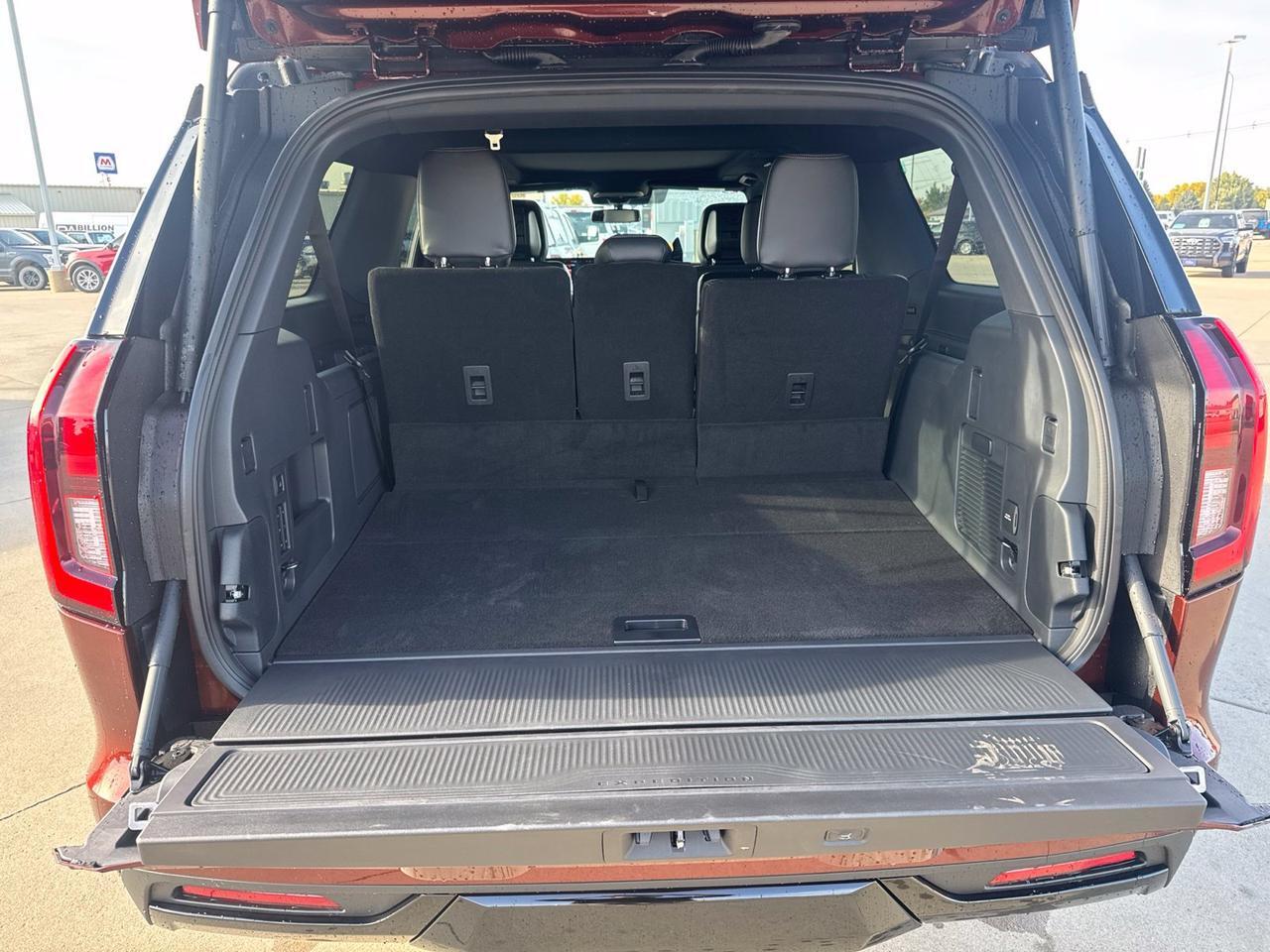 2027 Ford Expedition Max Platinum Watertown SD 2027 Ford Expedition Max Platinum Watertown SD