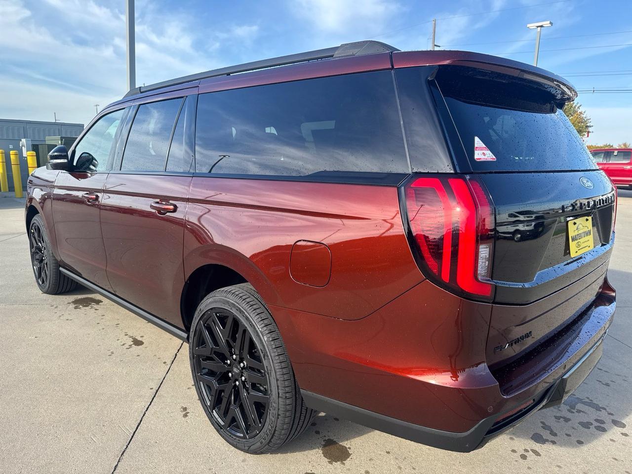 2027 Ford Expedition Max Platinum Watertown SD 2027 Ford Expedition Max Platinum Watertown SD