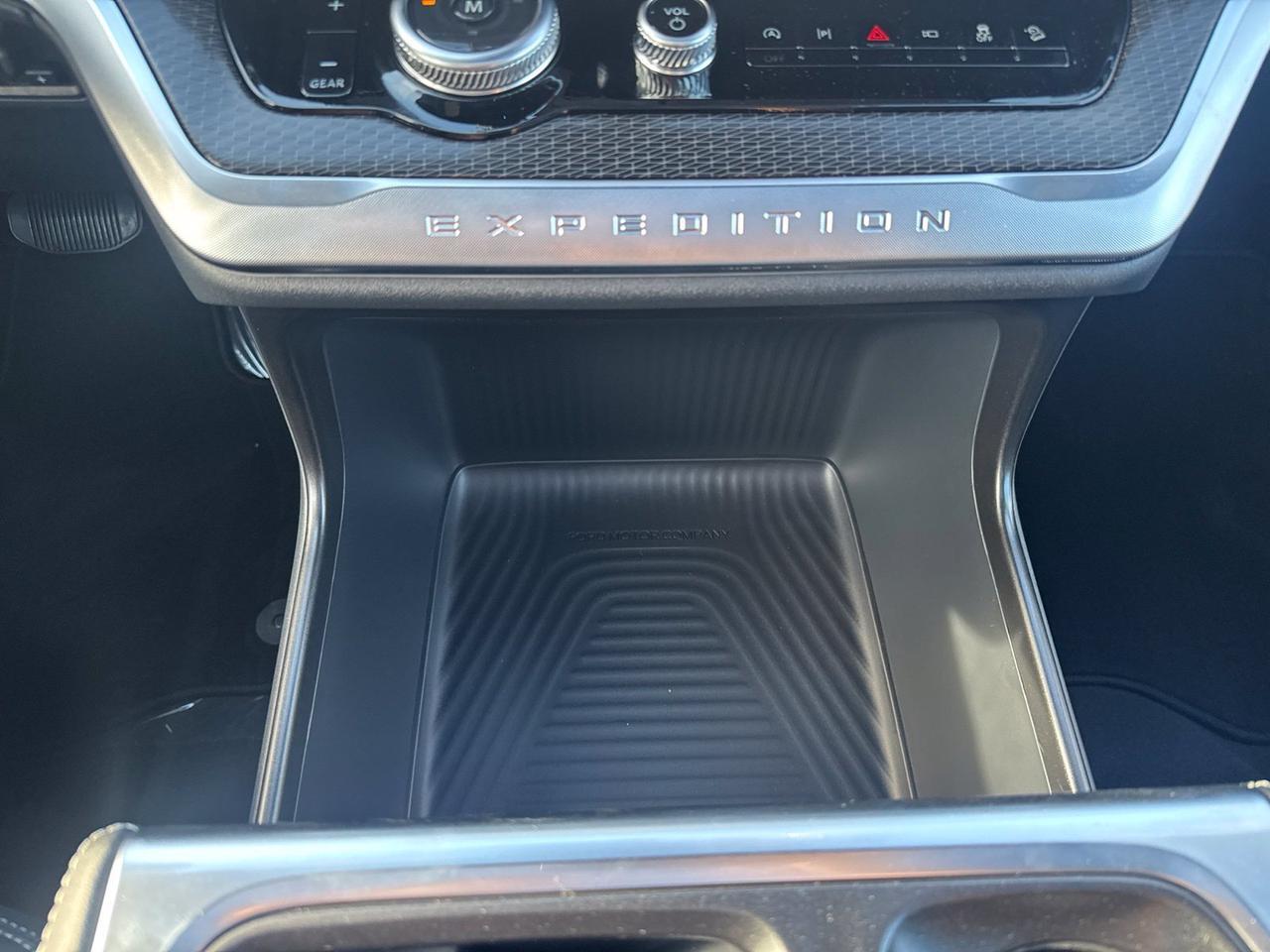 2027 Ford Expedition Max Platinum Watertown SD 2027 Ford Expedition Max Platinum Watertown SD