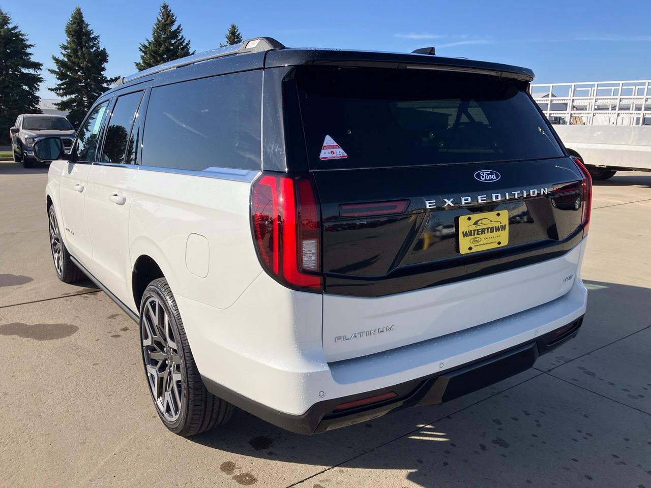 2027 Ford Expedition Max Platinum Watertown SD 2027 Ford Expedition Max Platinum Watertown SD
