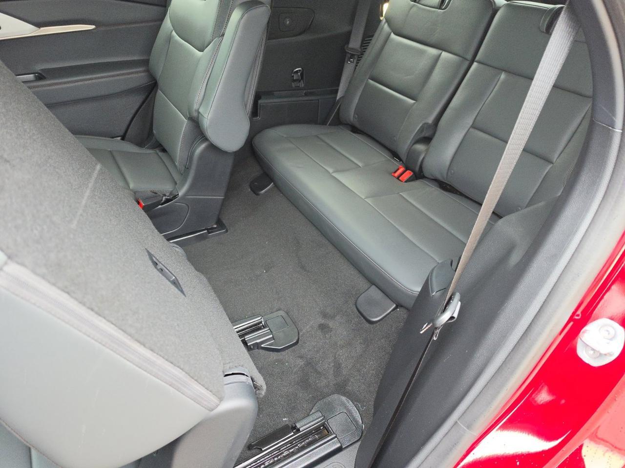 2027 Ford Explorer Active Watertown SD 2027 Ford Explorer Active Watertown SD