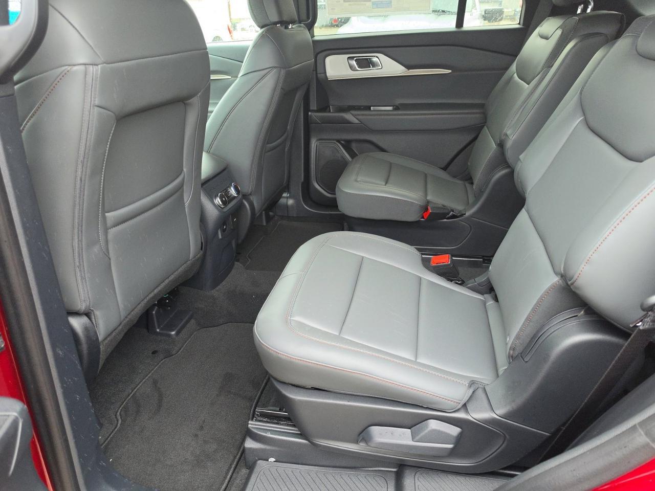 2027 Ford Explorer Active Watertown SD 2027 Ford Explorer Active Watertown SD