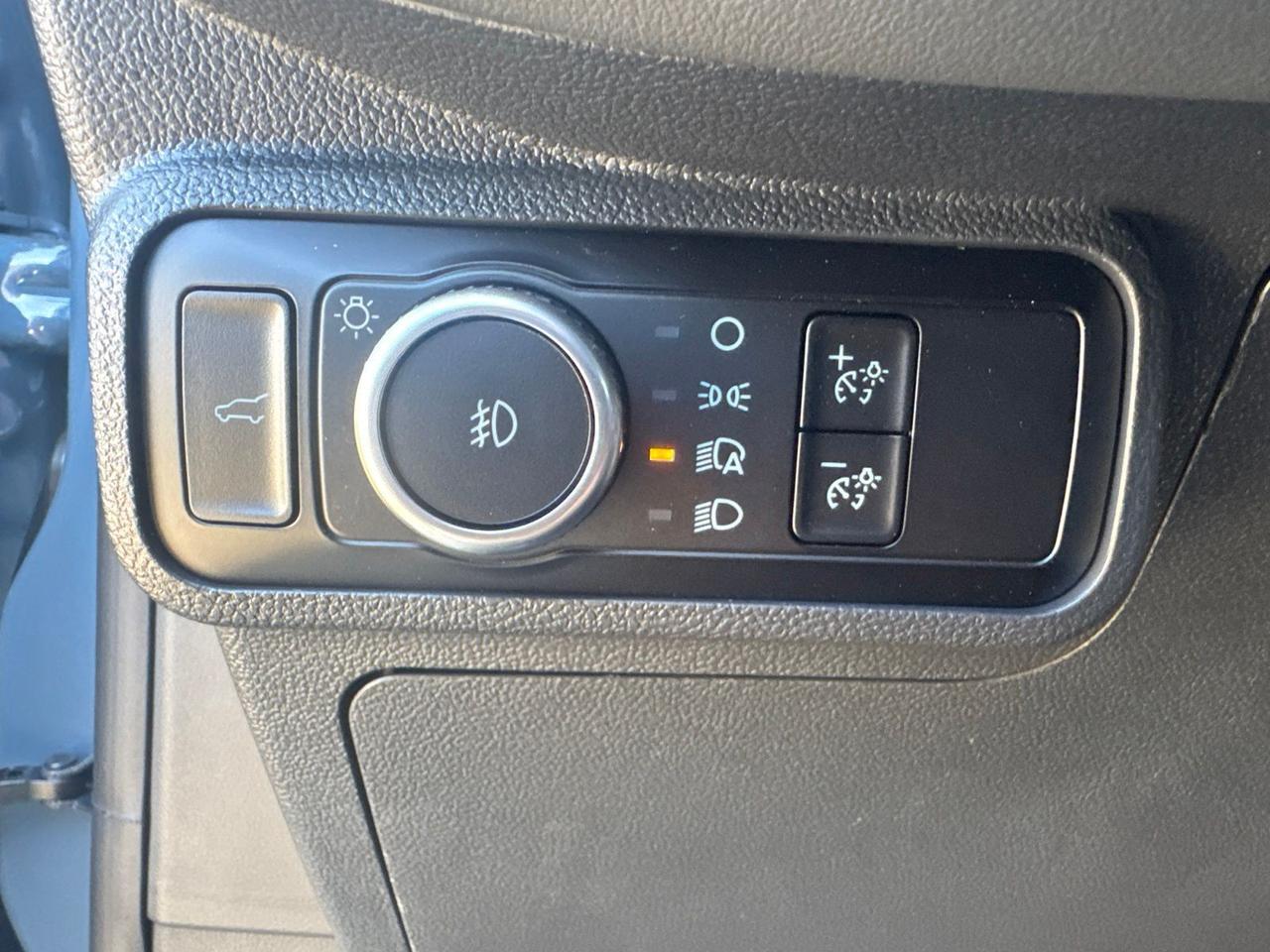 2027 Ford Explorer Active Watertown SD 2027 Ford Explorer Active Watertown SD