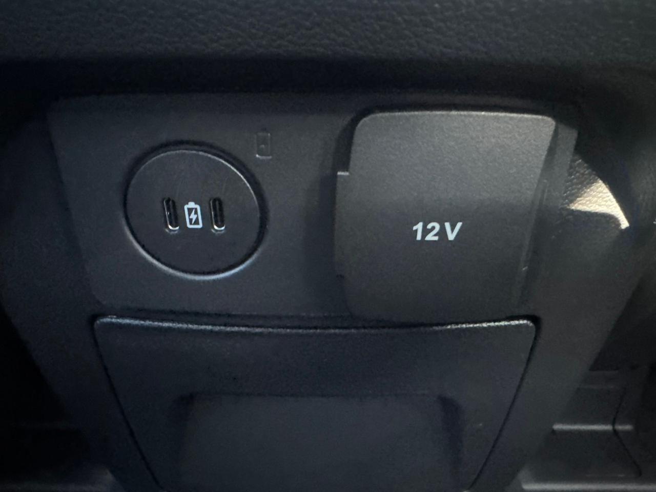 2027 Ford Explorer Active Watertown SD 2027 Ford Explorer Active Watertown SD