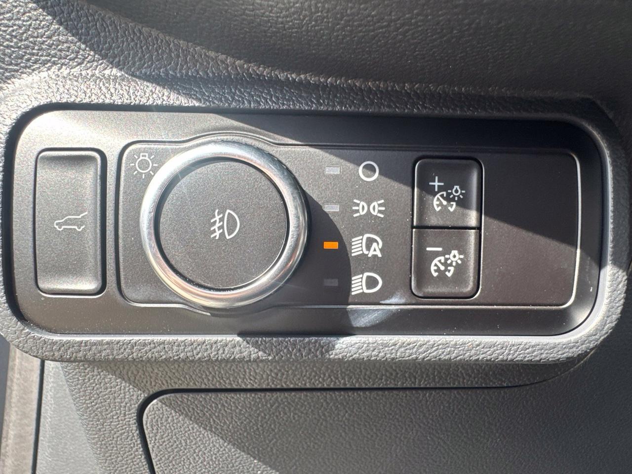 2027 Ford Explorer Active Watertown SD 2027 Ford Explorer Active Watertown SD