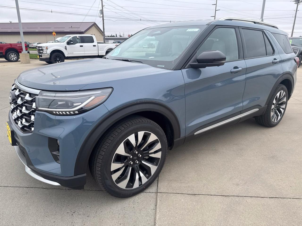 2027 Ford Explorer Platinum Watertown SD 2027 Ford Explorer Platinum Watertown SD