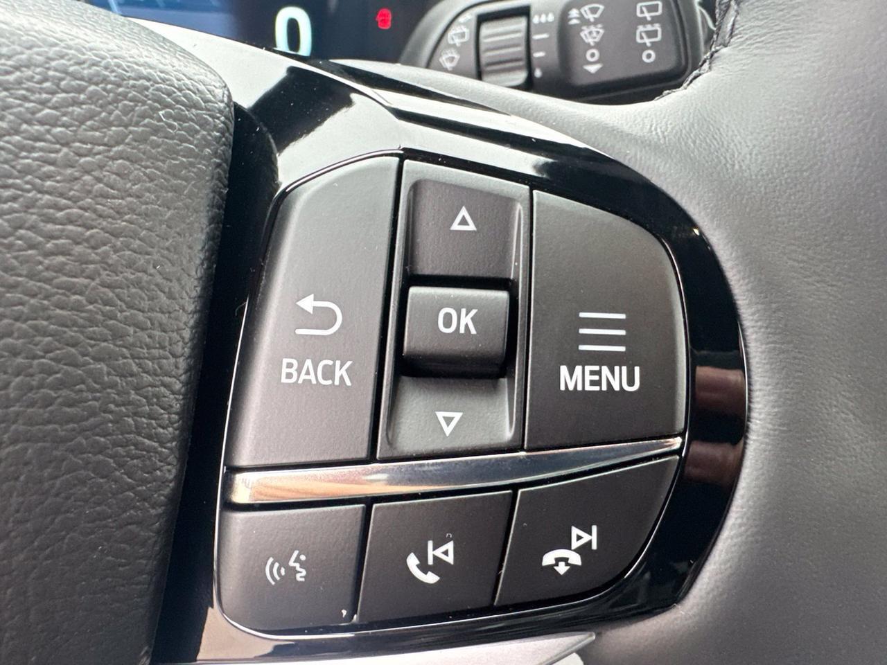 2027 Ford Explorer Platinum Watertown SD 2027 Ford Explorer Platinum Watertown SD