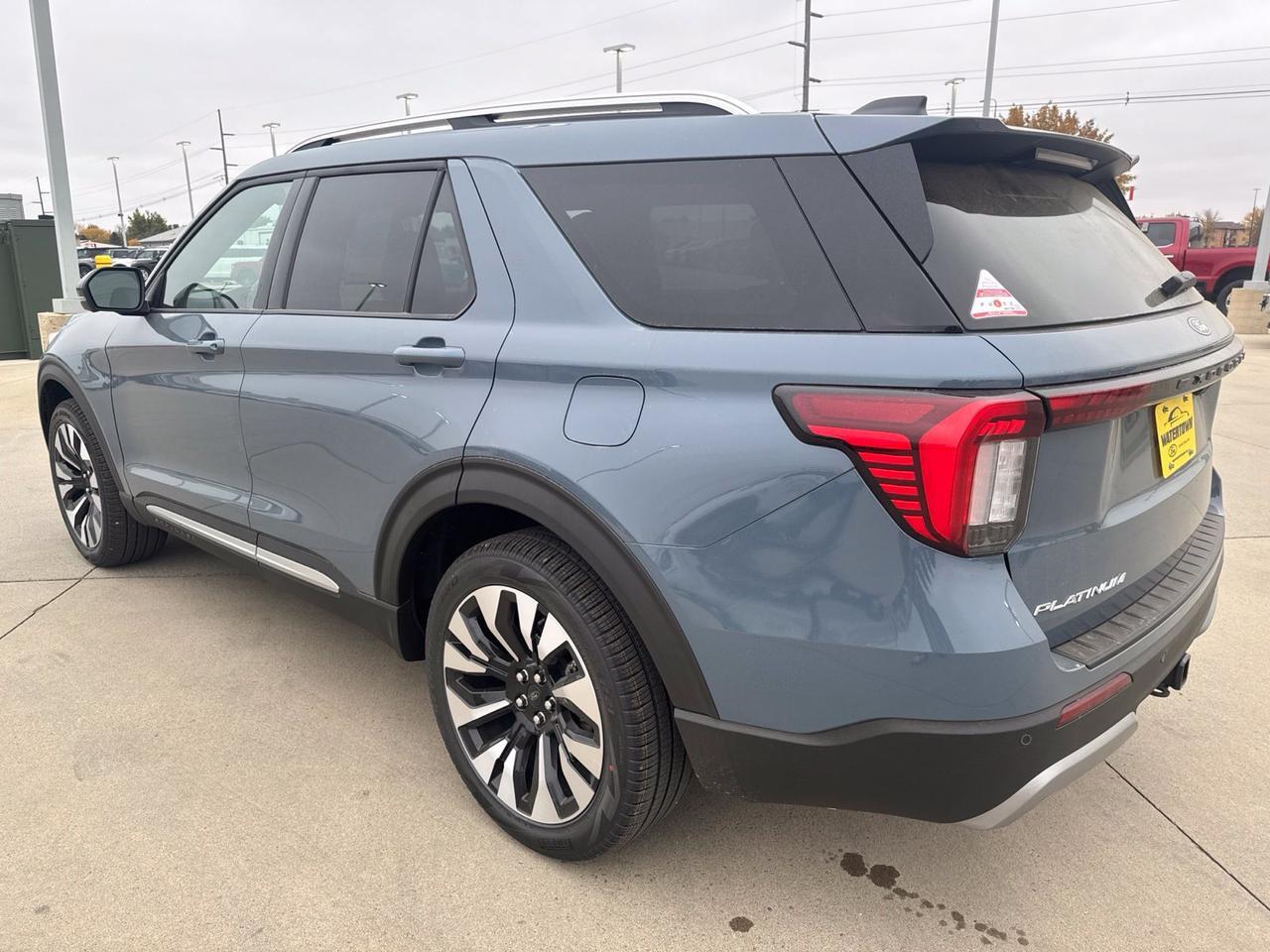 2027 Ford Explorer Platinum Watertown SD 2027 Ford Explorer Platinum Watertown SD