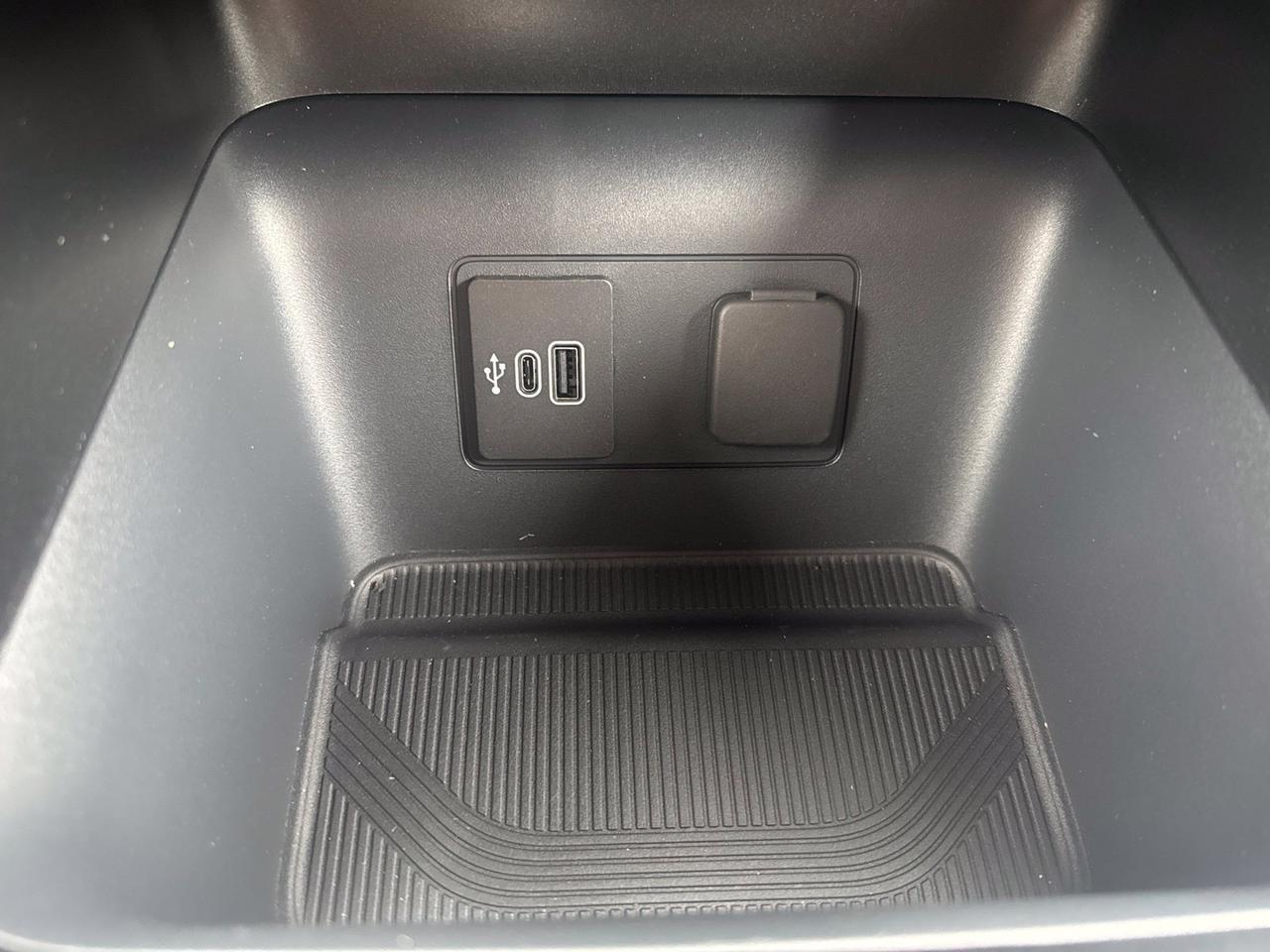 2027 Ford Explorer Tremor Watertown SD 2027 Ford Explorer Tremor Watertown SD