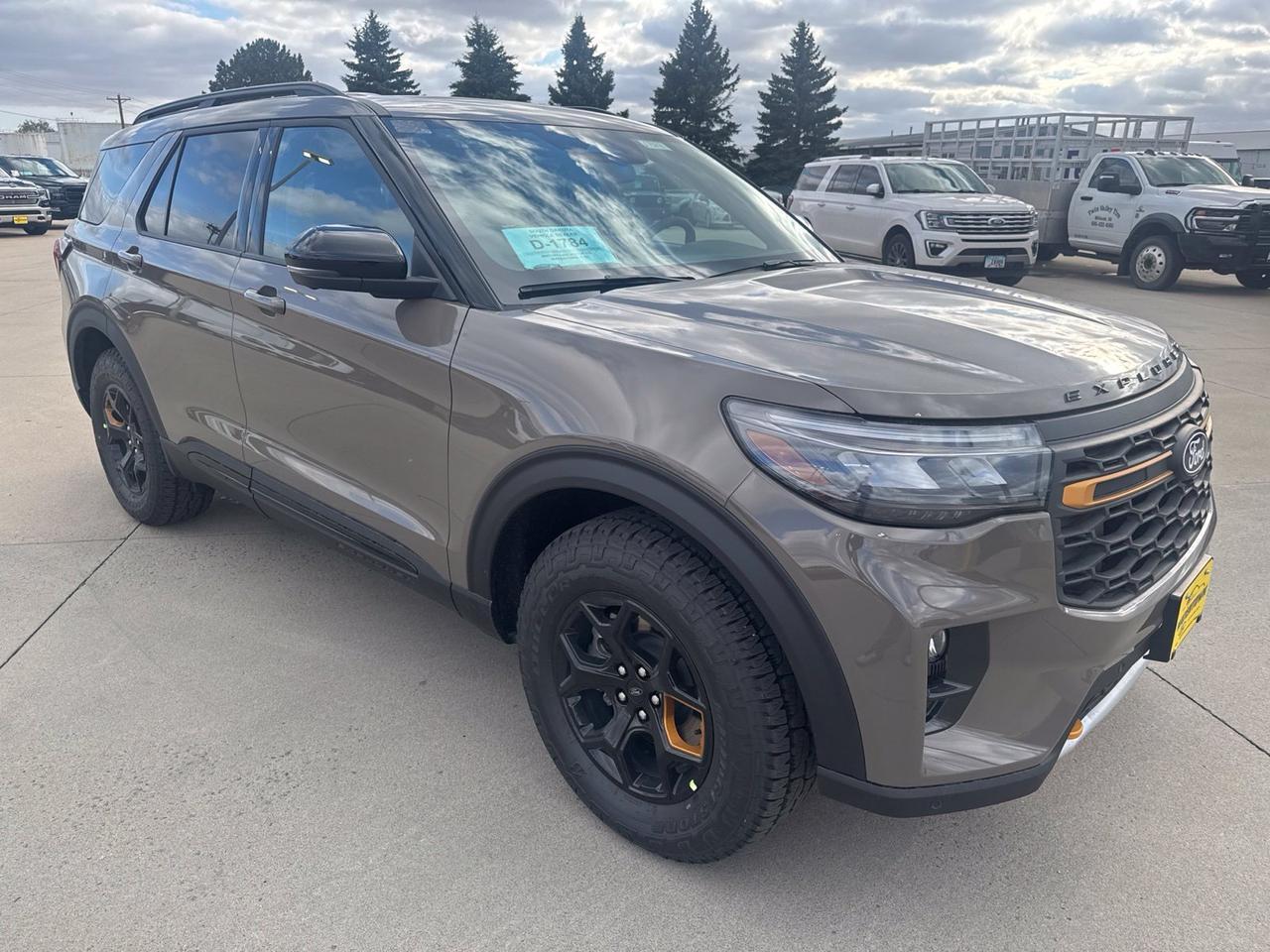 2027 Ford Explorer Tremor Watertown SD 2027 Ford Explorer Tremor Watertown SD