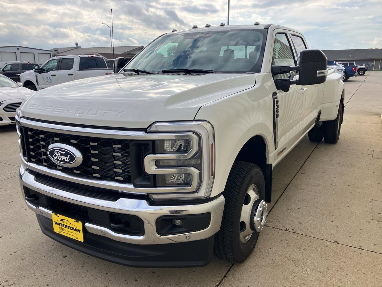 2027 Ford F-350SD Lariat Watertown SD 2027 Ford F-350SD Lariat Watertown SD