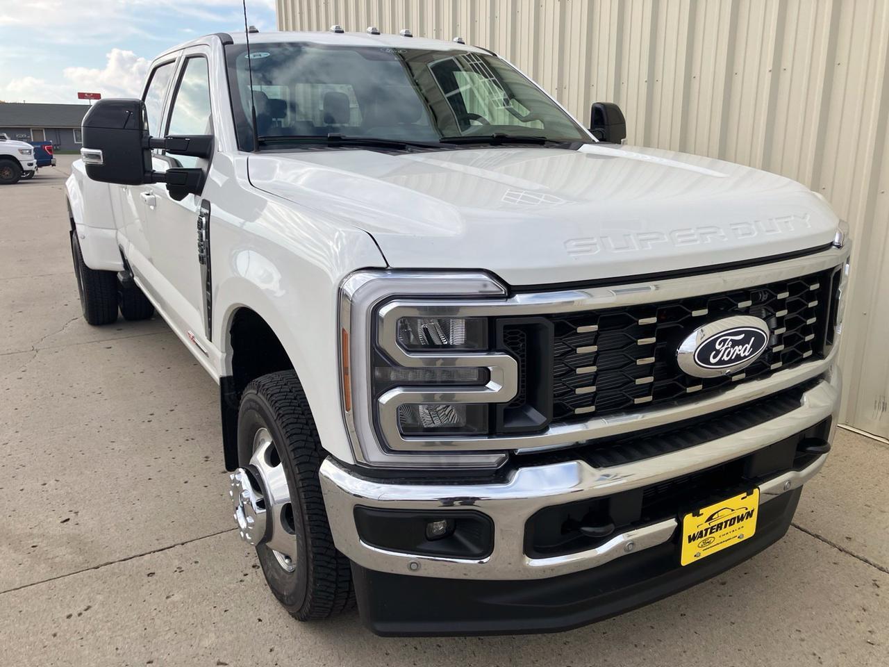 2027 Ford F-350SD Lariat Watertown SD 2027 Ford F-350SD Lariat Watertown SD