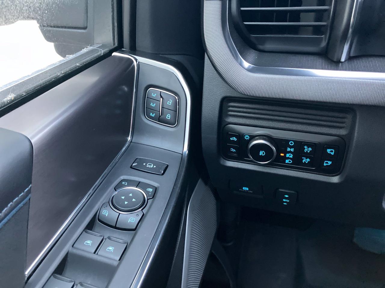2027 Ford F-350SD Platinum Watertown SD 2027 Ford F-350SD Platinum Watertown SD