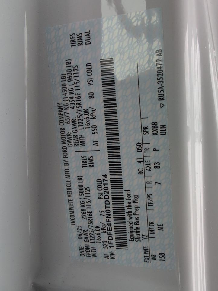 2026 Ford E-Series Base's photo