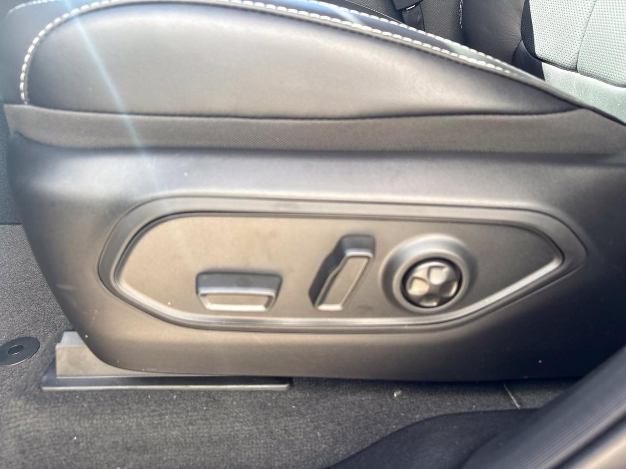 2027 Jeep Grand Cherokee L Limited Reserve Watertown SD 2027 Jeep Grand Cherokee L Limited Reserve Watertown SD