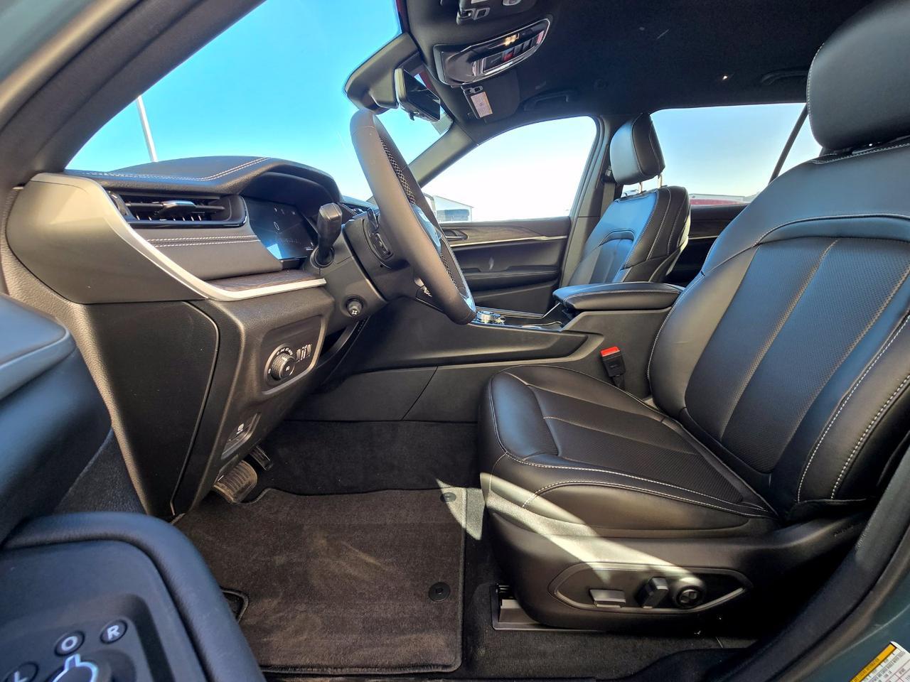 2027 Jeep Grand Cherokee L Limited Watertown SD 2027 Jeep Grand Cherokee L Limited Watertown SD
