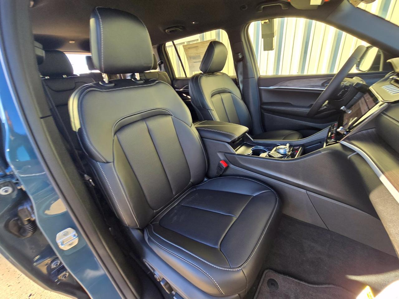 2027 Jeep Grand Cherokee L Limited Watertown SD 2027 Jeep Grand Cherokee L Limited Watertown SD