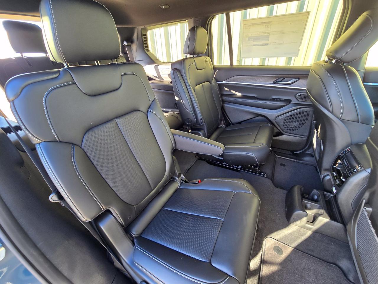 2027 Jeep Grand Cherokee L Limited Watertown SD 2027 Jeep Grand Cherokee L Limited Watertown SD