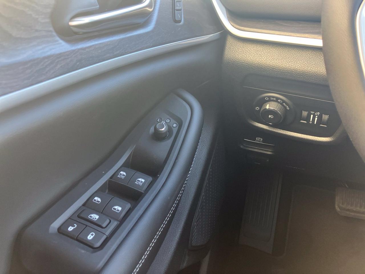 2027 Jeep Grand Cherokee L Limited Watertown SD 2027 Jeep Grand Cherokee L Limited Watertown SD