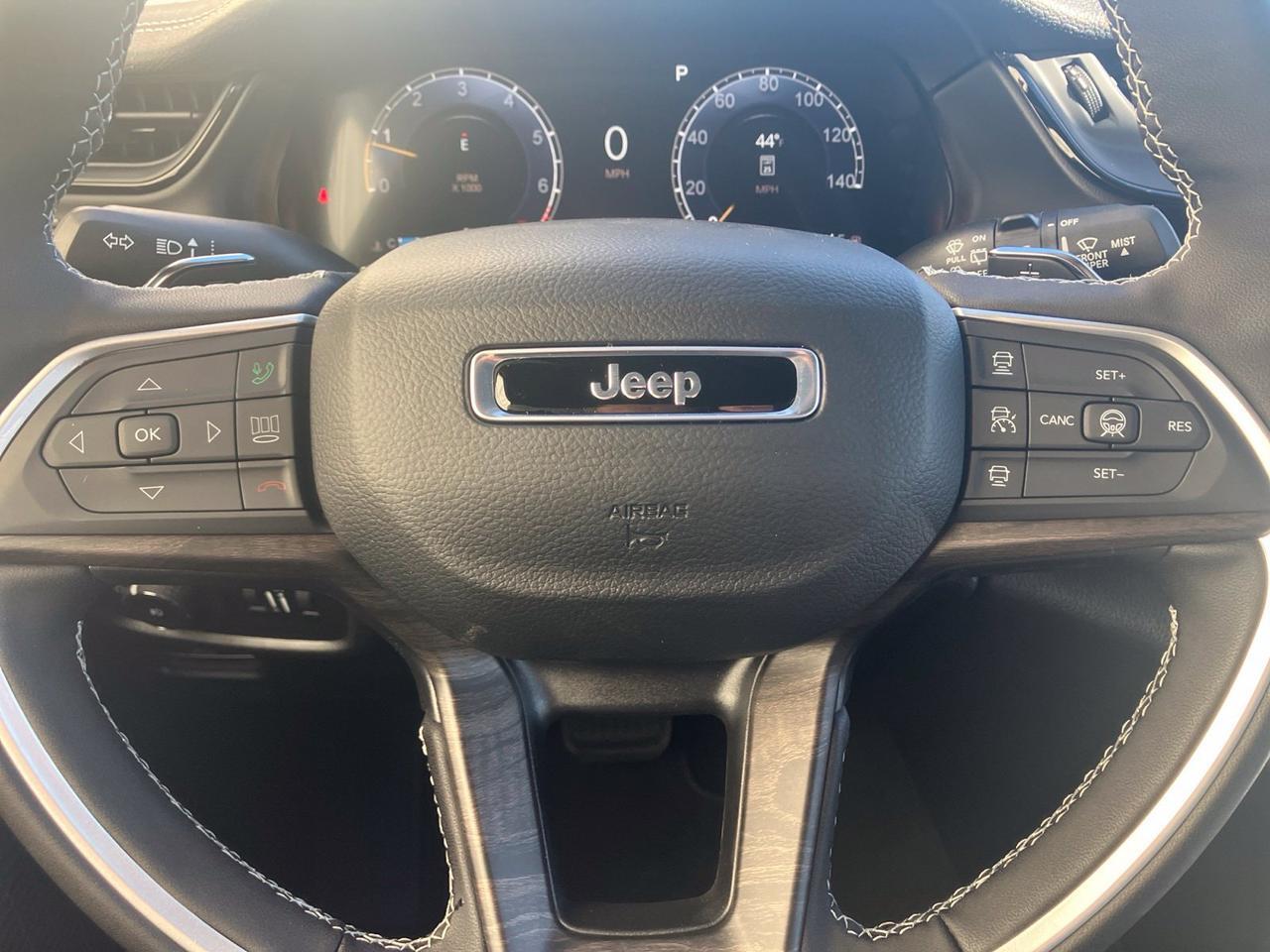 2027 Jeep Grand Cherokee L Limited Watertown SD 2027 Jeep Grand Cherokee L Limited Watertown SD