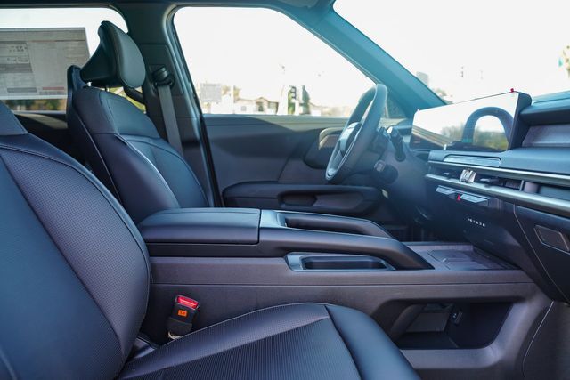 2027 Kia Telluride LX Huntington Beach CA 2027 Kia Telluride LX Huntington Beach CA