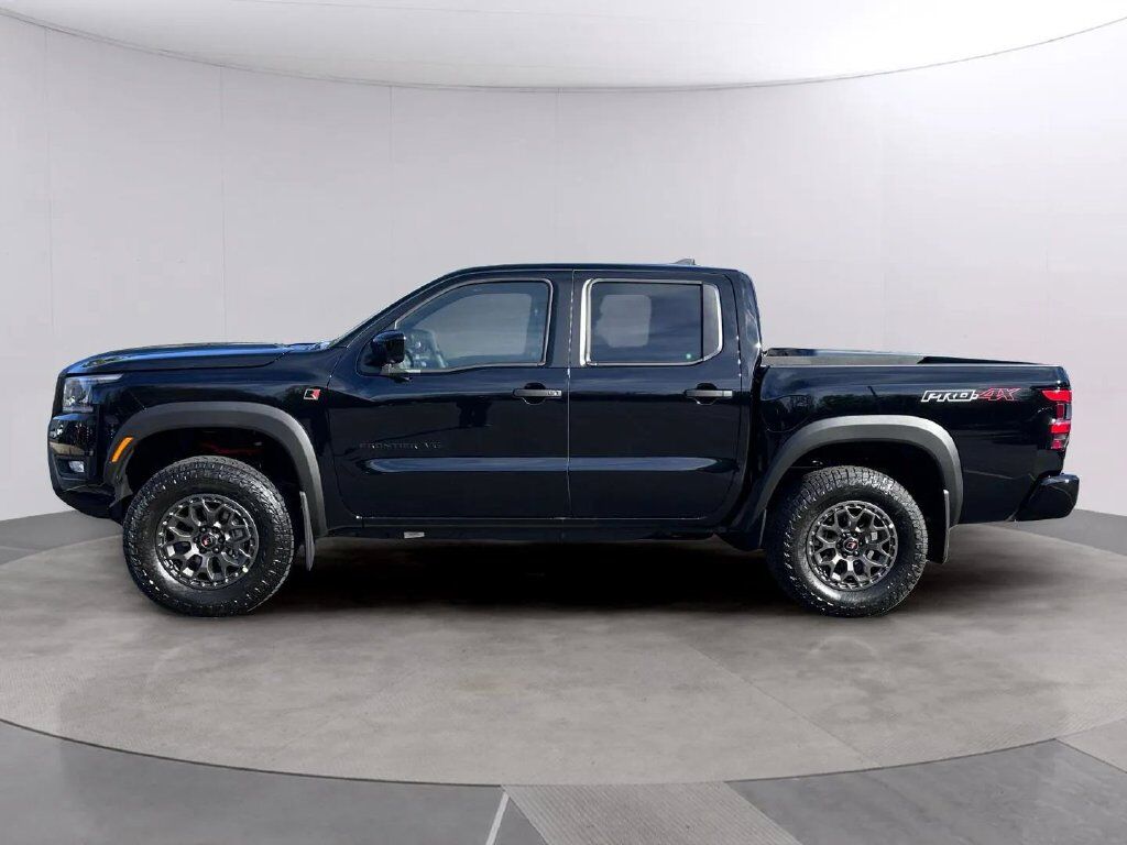 2027 Nissan Frontier PRO-4X R W/ Pro-Convenience and Pro-Premium Pkg San Clemente CA